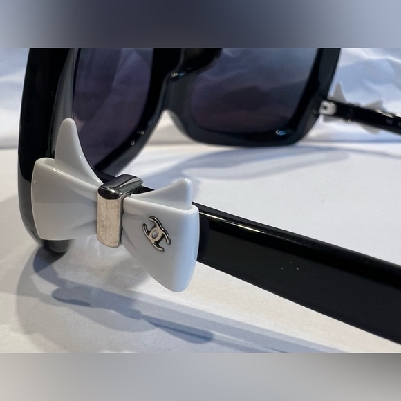 Chanel CC Black Bow Sunglasses 5171 - Picture 2 of 15